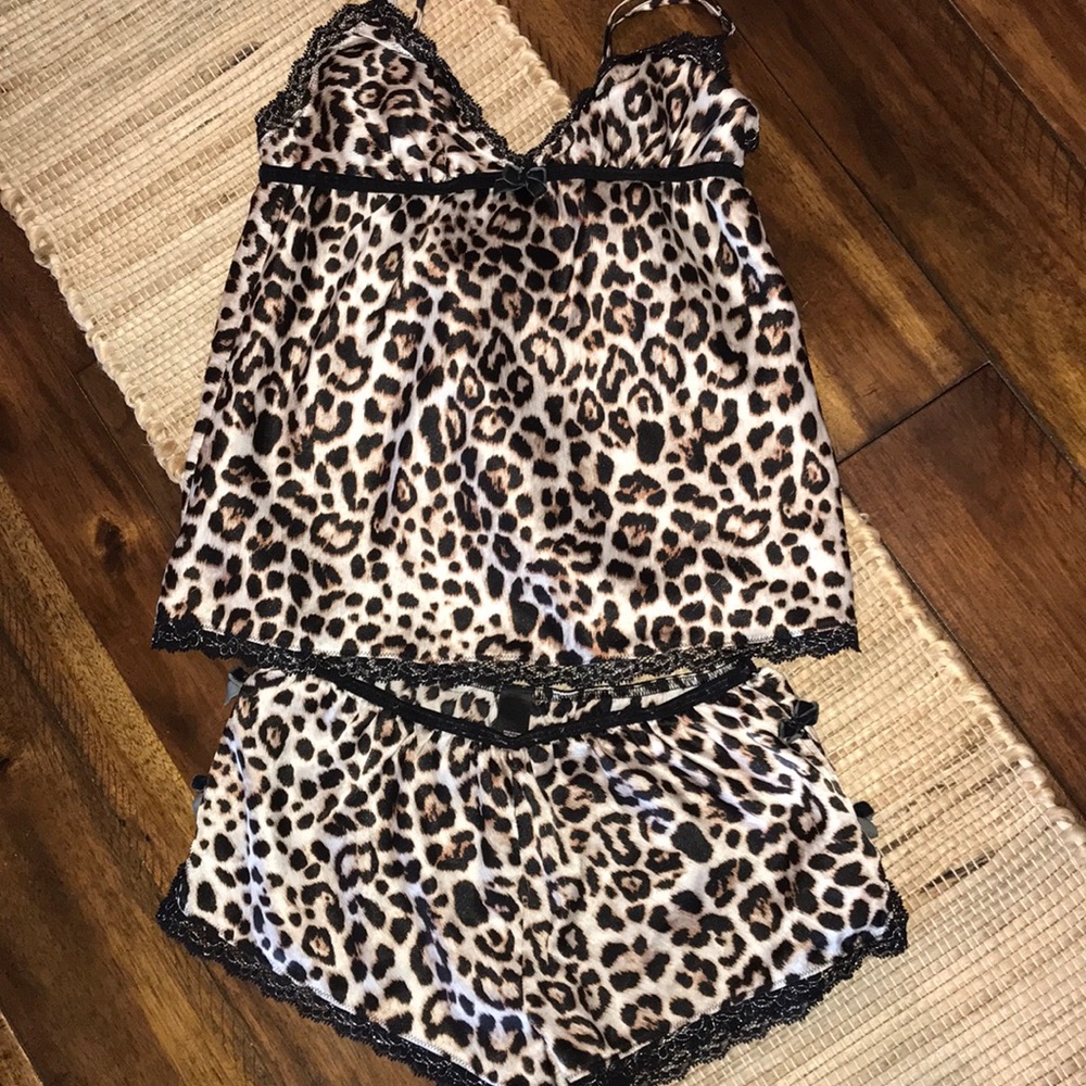 VS Pajamas